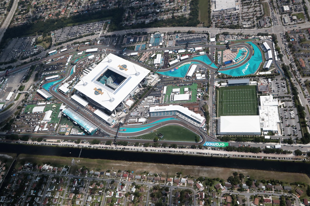GP MIAMI, An aerial view of the circuit.
07.05.2022. Formula 1 World Championship, Rd 5, Miami Grand Prix, Miami, Florida, USA, Qualifiche Day.
- www.xpbimages.com, EMail: requests@xpbimages.com © Copyright: F1/ XPB Images