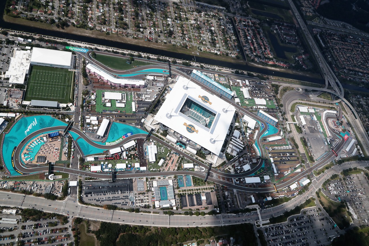 GP MIAMI, An aerial view of the circuit.
07.05.2022. Formula 1 World Championship, Rd 5, Miami Grand Prix, Miami, Florida, USA, Qualifiche Day.
- www.xpbimages.com, EMail: requests@xpbimages.com © Copyright: F1/ XPB Images