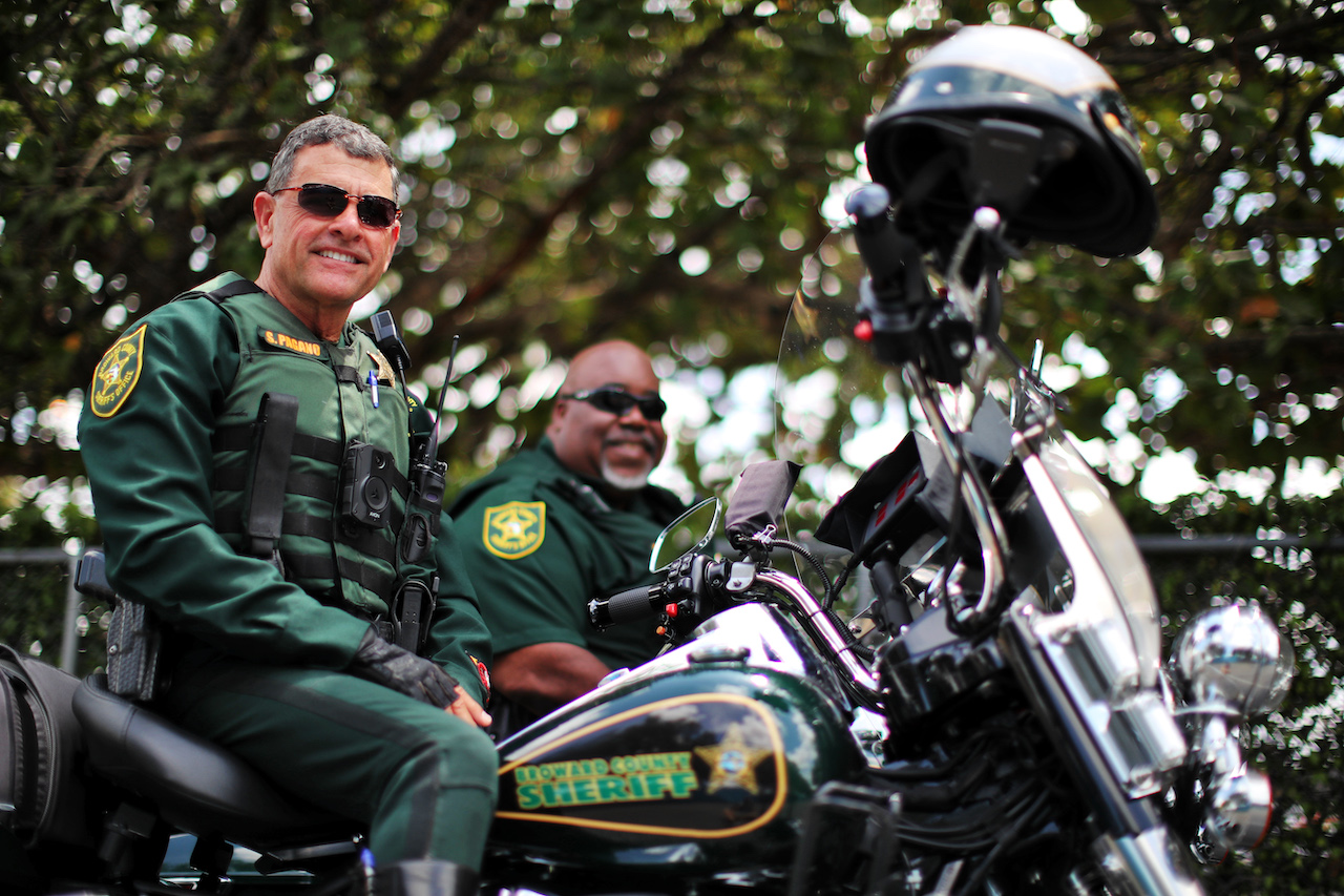 GP MIAMI, Atmosphere - police motorbike riders.
07.05.2022. Formula 1 World Championship, Rd 5, Miami Grand Prix, Miami, Florida, USA, Qualifiche Day.
 - www.xpbimages.com, EMail: requests@xpbimages.com © Copyright: Coates / XPB Images