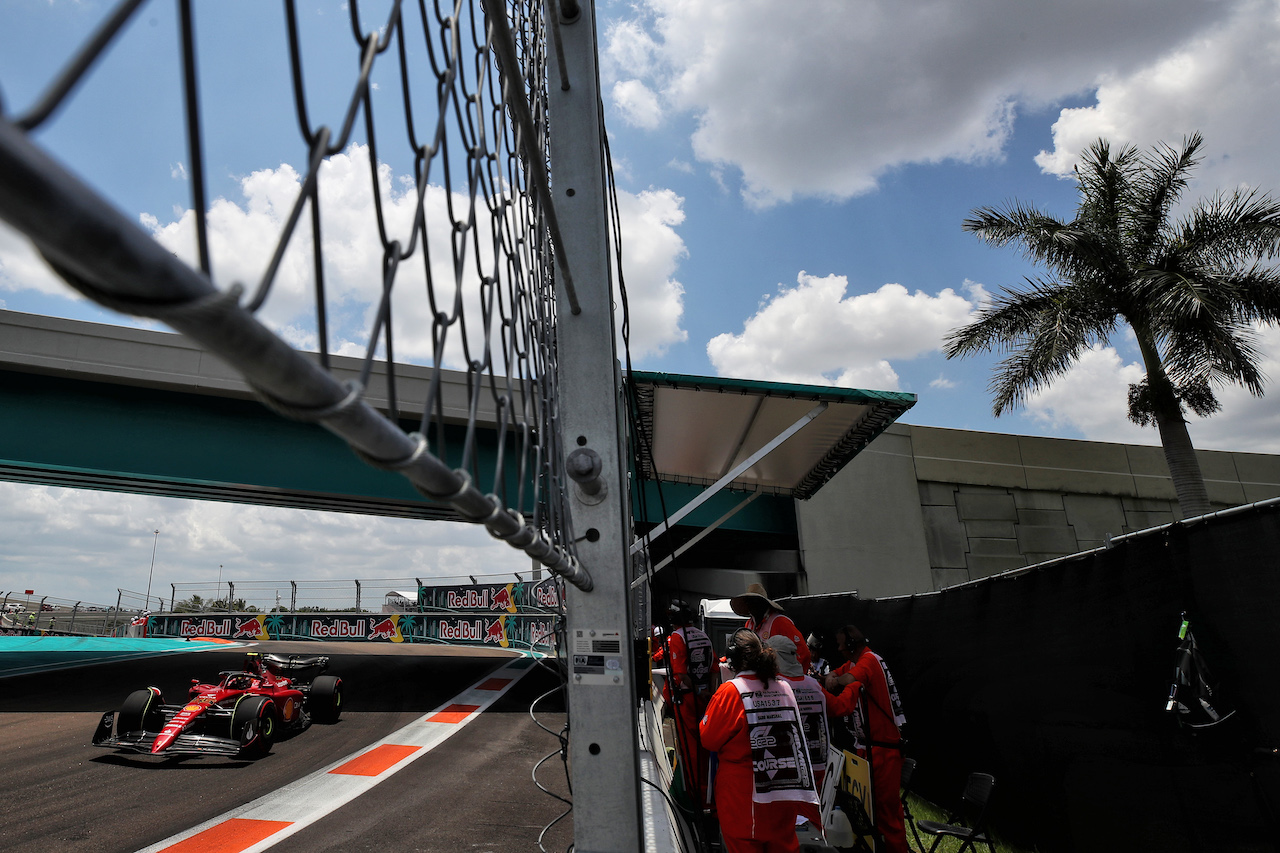 GP MIAMI, Carlos Sainz Jr (ESP) Ferrari F1-75.
07.05.2022. Formula 1 World Championship, Rd 5, Miami Grand Prix, Miami, Florida, USA, Qualifiche Day.
 - www.xpbimages.com, EMail: requests@xpbimages.com © Copyright: Coates / XPB Images