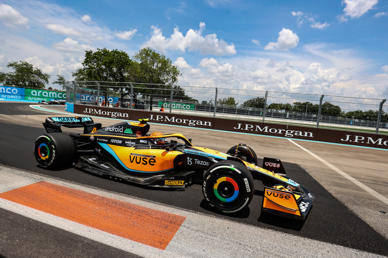 GP MIAMI, Lando Norris (GBR), McLaren F1 Team 
07.05.2022. Formula 1 World Championship, Rd 5, Miami Grand Prix, Miami, Florida, USA, Qualifiche Day.
- www.xpbimages.com, EMail: requests@xpbimages.com ¬© Copyright: Charniaux / XPB Images