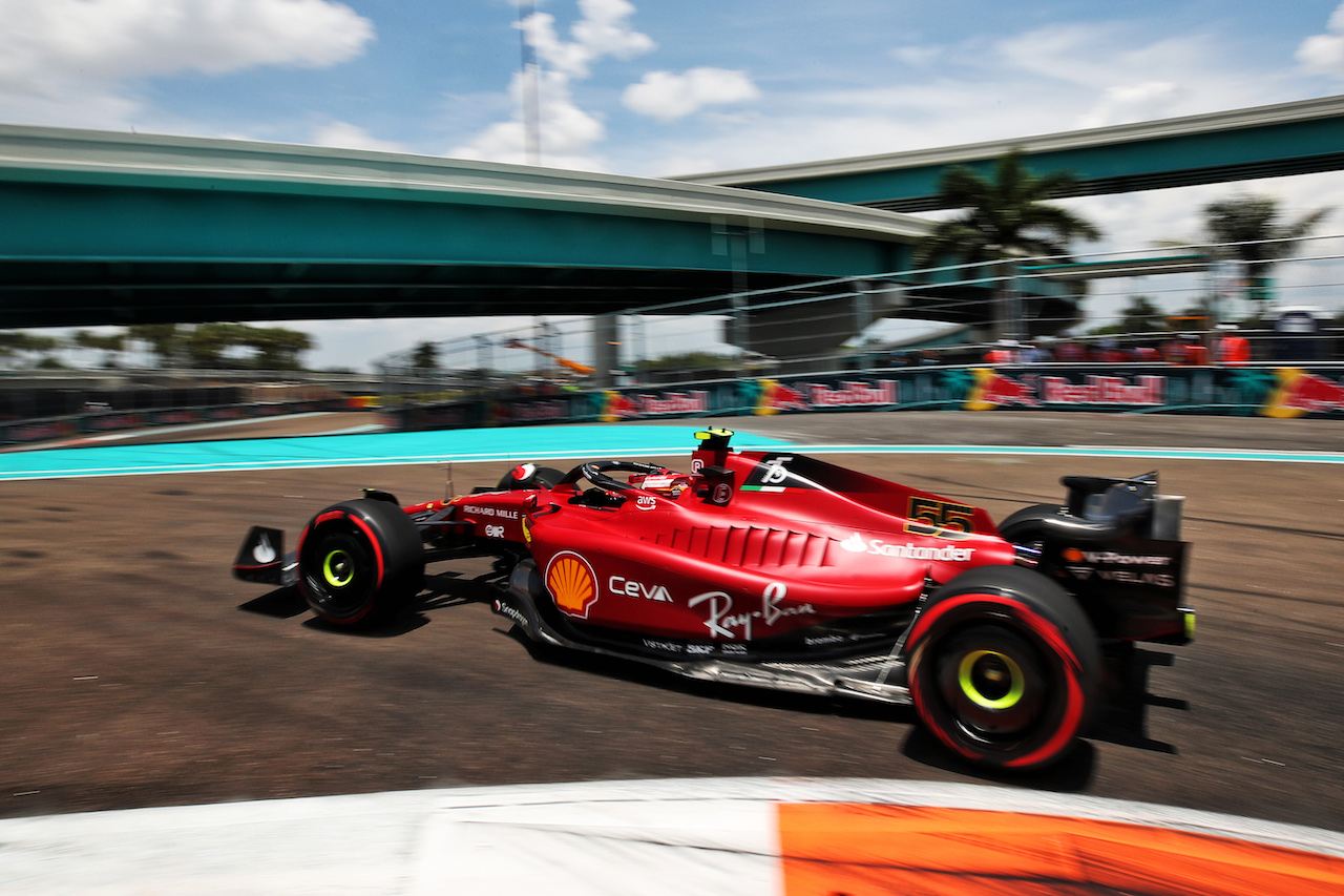 GP MIAMI, Carlos Sainz Jr (ESP) Ferrari F1-75.
07.05.2022. Formula 1 World Championship, Rd 5, Miami Grand Prix, Miami, Florida, USA, Qualifiche Day.
 - www.xpbimages.com, EMail: requests@xpbimages.com © Copyright: Coates / XPB Images