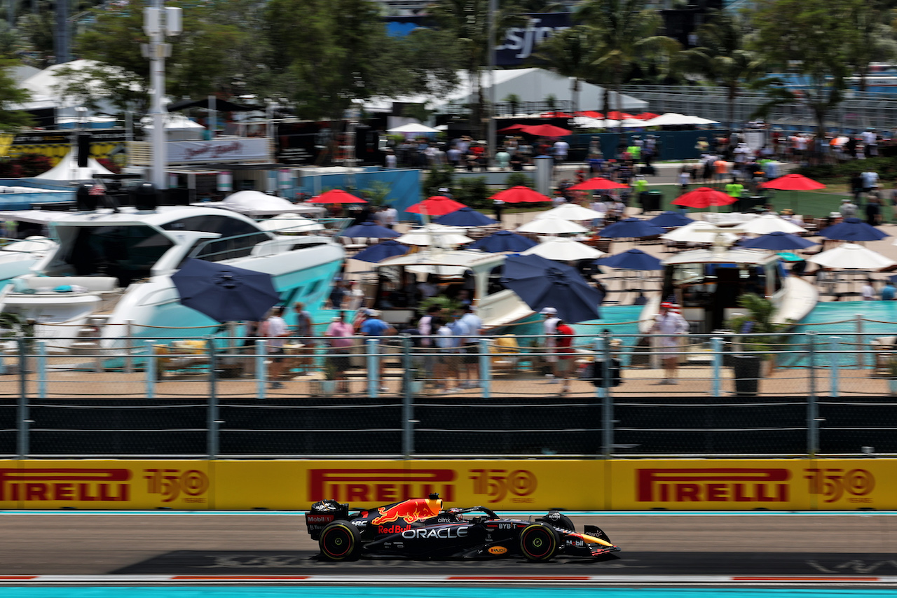 GP MIAMI, Max Verstappen (NLD) Red Bull Racing RB18.
07.05.2022. Formula 1 World Championship, Rd 5, Miami Grand Prix, Miami, Florida, USA, Qualifiche Day.
- www.xpbimages.com, EMail: requests@xpbimages.com © Copyright: Bearne / XPB Images
