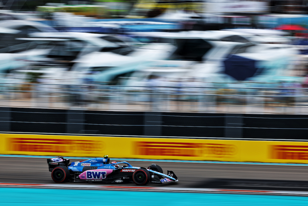 GP MIAMI, Esteban Ocon (FRA) Alpine F1 Team A522.
07.05.2022. Formula 1 World Championship, Rd 5, Miami Grand Prix, Miami, Florida, USA, Qualifiche Day.
- www.xpbimages.com, EMail: requests@xpbimages.com © Copyright: Bearne / XPB Images