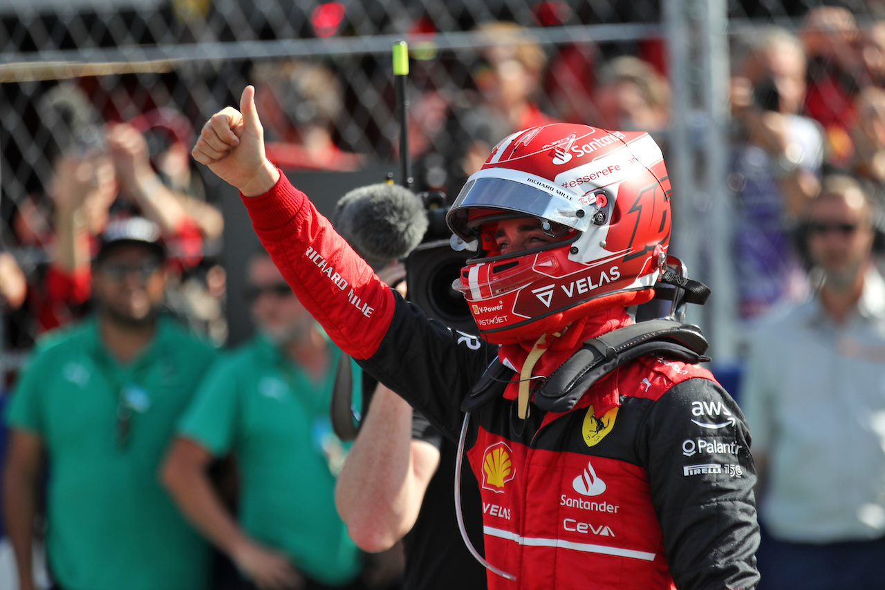 GP MIAMI, Charles Leclerc (MON) Ferrari celebrates his pole position in parc ferme.
07.05.2022. Formula 1 World Championship, Rd 5, Miami Grand Prix, Miami, Florida, USA, Qualifiche Day.
 - www.xpbimages.com, EMail: requests@xpbimages.com © Copyright: Coates / XPB Images