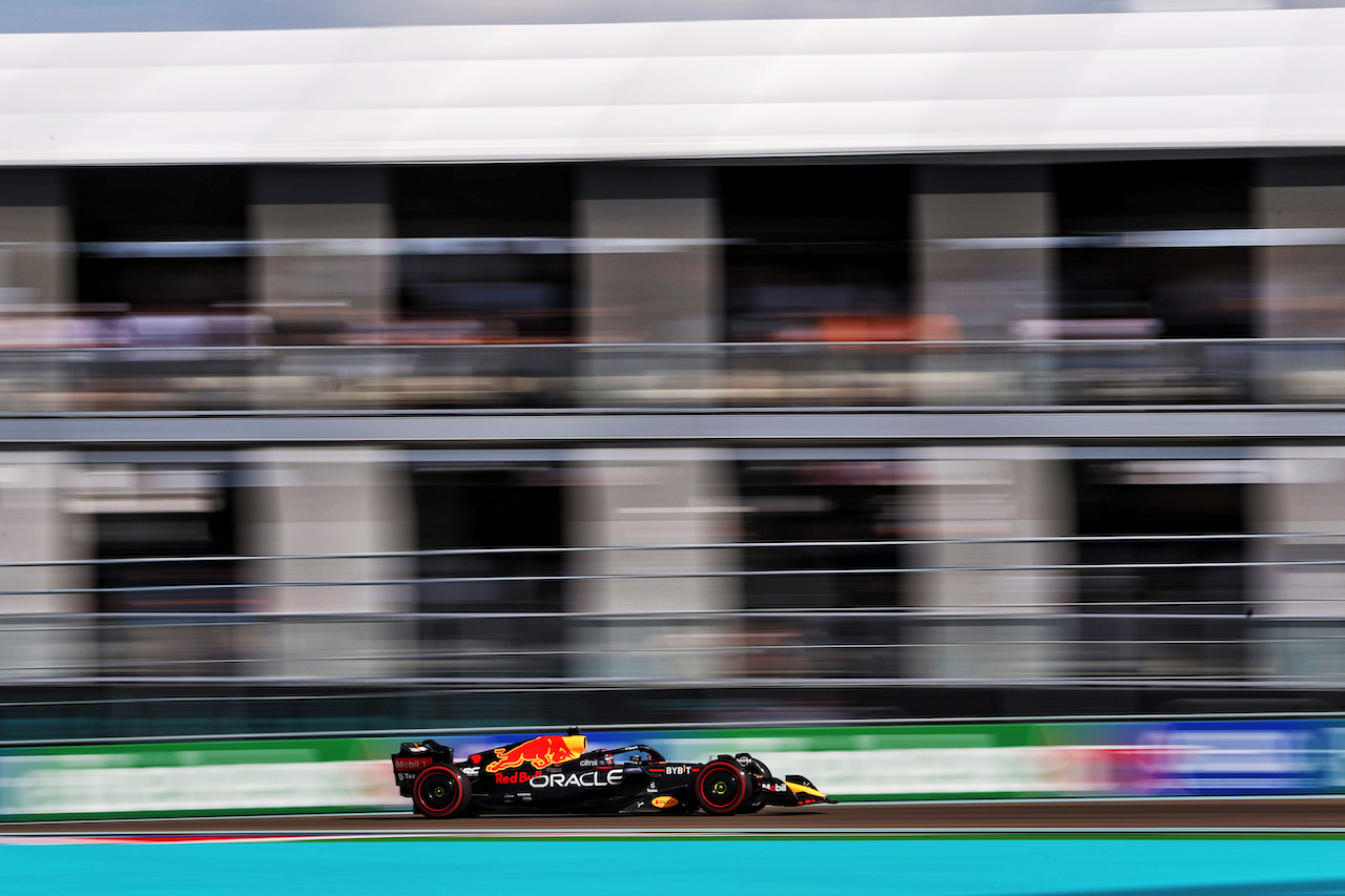 GP MIAMI, Max Verstappen (NLD) Red Bull Racing RB18.
07.05.2022. Formula 1 World Championship, Rd 5, Miami Grand Prix, Miami, Florida, USA, Qualifiche Day.
- www.xpbimages.com, EMail: requests@xpbimages.com © Copyright: Rew / XPB Images