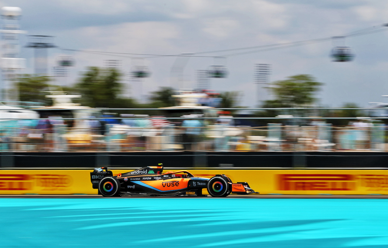 GP MIAMI, Lando Norris (GBR) McLaren MCL36.
07.05.2022. Formula 1 World Championship, Rd 5, Miami Grand Prix, Miami, Florida, USA, Qualifiche Day.
- www.xpbimages.com, EMail: requests@xpbimages.com © Copyright: Rew / XPB Images