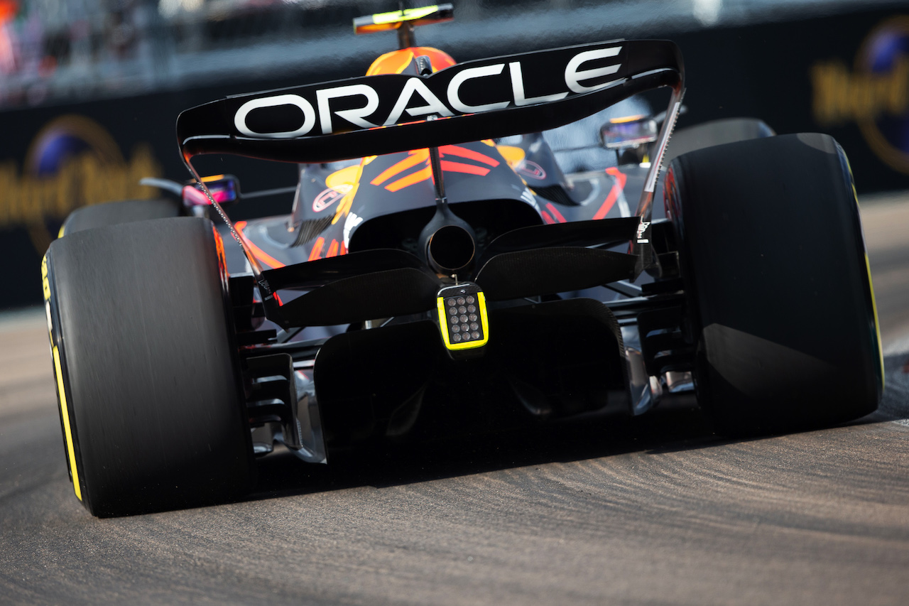 GP MIAMI, Sergio Perez (MEX) Red Bull Racing RB18.
06.05.2022. Formula 1 World Championship, Rd 5, Miami Grand Prix, Miami, Florida, USA, Practice Day.
- www.xpbimages.com, EMail: requests@xpbimages.com © Copyright: Rew / XPB Images