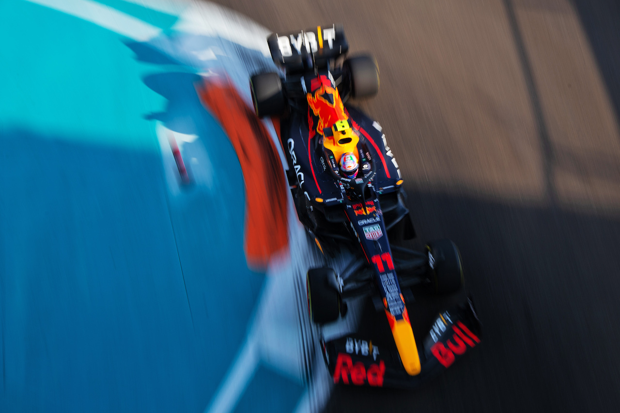 GP MIAMI, Sergio Perez (MEX) Red Bull Racing RB18.
06.05.2022. Formula 1 World Championship, Rd 5, Miami Grand Prix, Miami, Florida, USA, Practice Day.
- www.xpbimages.com, EMail: requests@xpbimages.com © Copyright: Rew / XPB Images