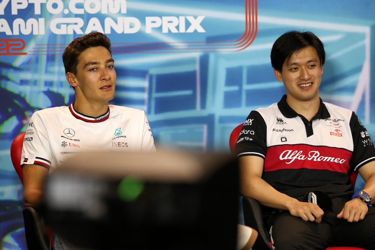 GP MIAMI, (L to R): George Russell (GBR) Mercedes AMG F1 e Guanyu Zhou (CHN) Alfa Romeo F1 Team in the FIA Press Conference.
06.05.2022. Formula 1 World Championship, Rd 5, Miami Grand Prix, Miami, Florida, USA, Practice Day.
- www.xpbimages.com, EMail: requests@xpbimages.com © Copyright: Rew / XPB Images