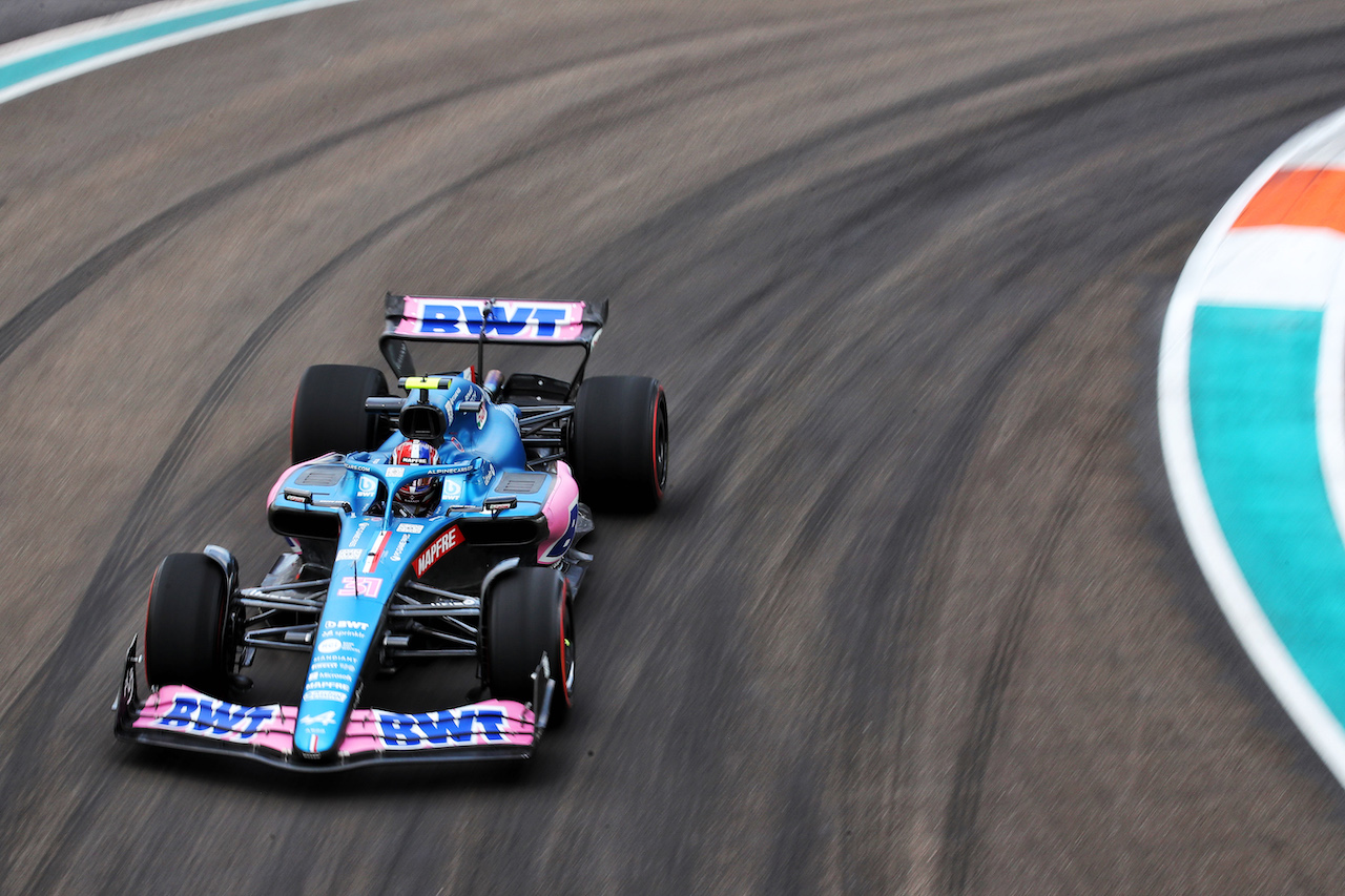 GP MIAMI, Esteban Ocon (FRA) Alpine F1 Team A522.
06.05.2022. Formula 1 World Championship, Rd 5, Miami Grand Prix, Miami, Florida, USA, Practice Day.
 - www.xpbimages.com, EMail: requests@xpbimages.com © Copyright: Coates / XPB Images