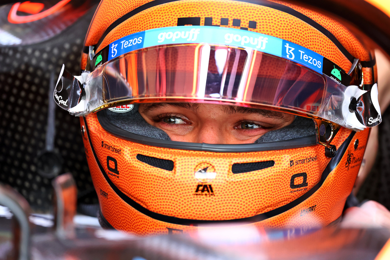 GP MIAMI, Lando Norris (GBR) McLaren MCL36.
06.05.2022. Formula 1 World Championship, Rd 5, Miami Grand Prix, Miami, Florida, USA, Practice Day.
- www.xpbimages.com, EMail: requests@xpbimages.com © Copyright: Batchelor / XPB Images