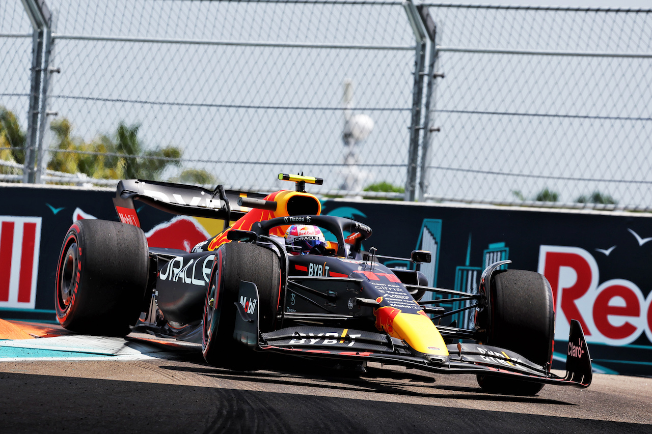 GP MIAMI, Sergio Perez (MEX) Red Bull Racing RB18.
06.05.2022. Formula 1 World Championship, Rd 5, Miami Grand Prix, Miami, Florida, USA, Practice Day.
- www.xpbimages.com, EMail: requests@xpbimages.com © Copyright: Bearne / XPB Images