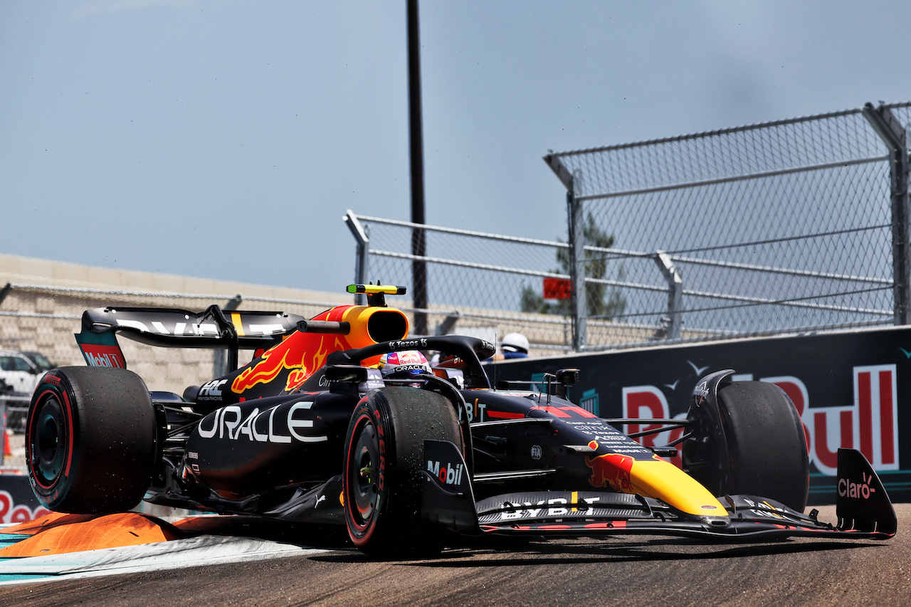 GP MIAMI, Sergio Perez (MEX) Red Bull Racing RB18.
06.05.2022. Formula 1 World Championship, Rd 5, Miami Grand Prix, Miami, Florida, USA, Practice Day.
- www.xpbimages.com, EMail: requests@xpbimages.com © Copyright: Bearne / XPB Images