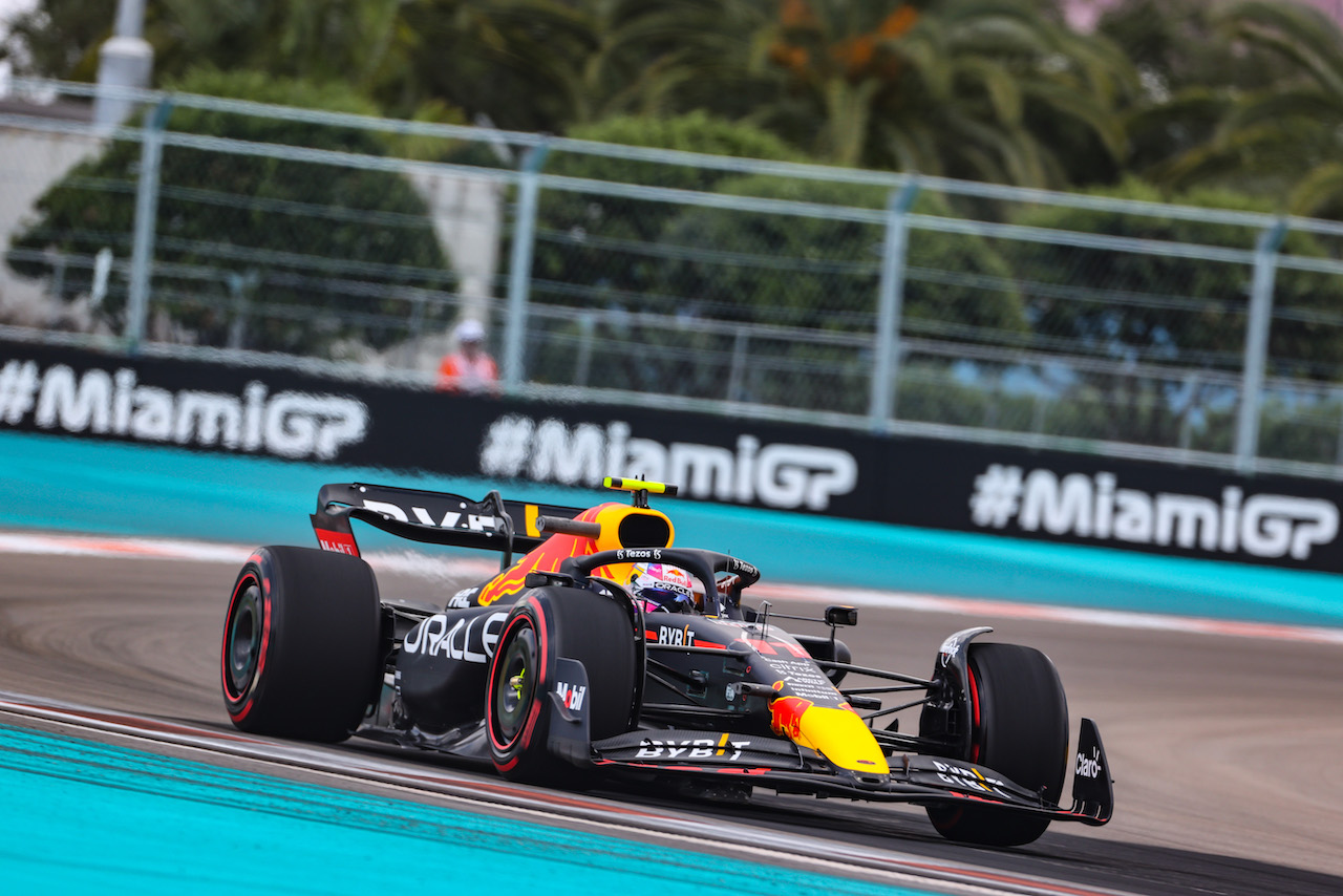 GP MIAMI, Sergio Perez (MEX), Red Bull Racing 
06.05.2022. Formula 1 World Championship, Rd 5, Miami Grand Prix, Miami, Florida, USA, Practice Day.
- www.xpbimages.com, EMail: requests@xpbimages.com ¬© Copyright: Charniaux / XPB Images