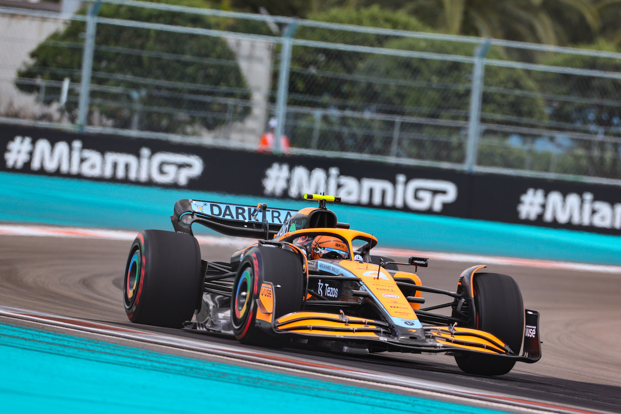 GP MIAMI, Lando Norris (GBR), McLaren F1 Team 
06.05.2022. Formula 1 World Championship, Rd 5, Miami Grand Prix, Miami, Florida, USA, Practice Day.
- www.xpbimages.com, EMail: requests@xpbimages.com ¬© Copyright: Charniaux / XPB Images