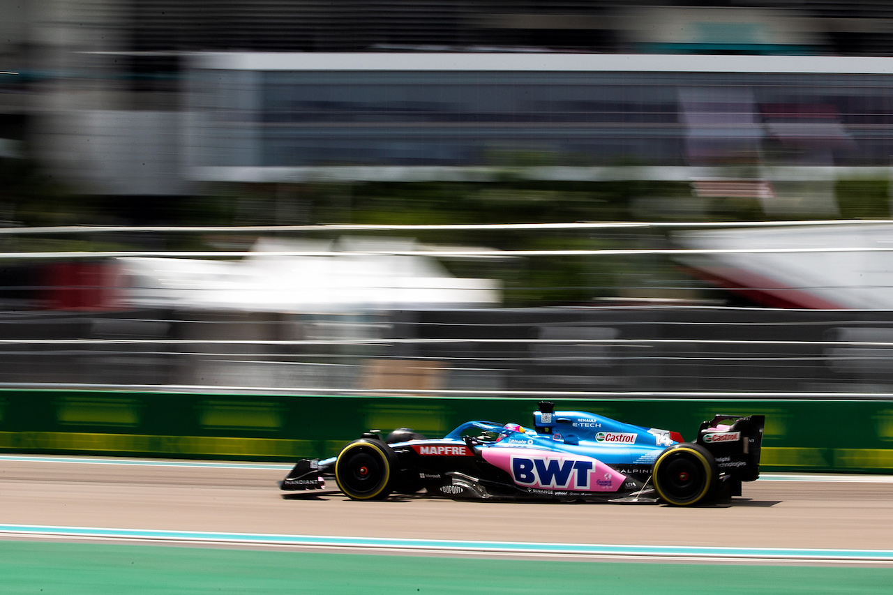 GP MIAMI, Fernando Alonso (ESP) Alpine F1 Team A522.
06.05.2022. Formula 1 World Championship, Rd 5, Miami Grand Prix, Miami, Florida, USA, Practice Day.
- www.xpbimages.com, EMail: requests@xpbimages.com © Copyright: Rew / XPB Images