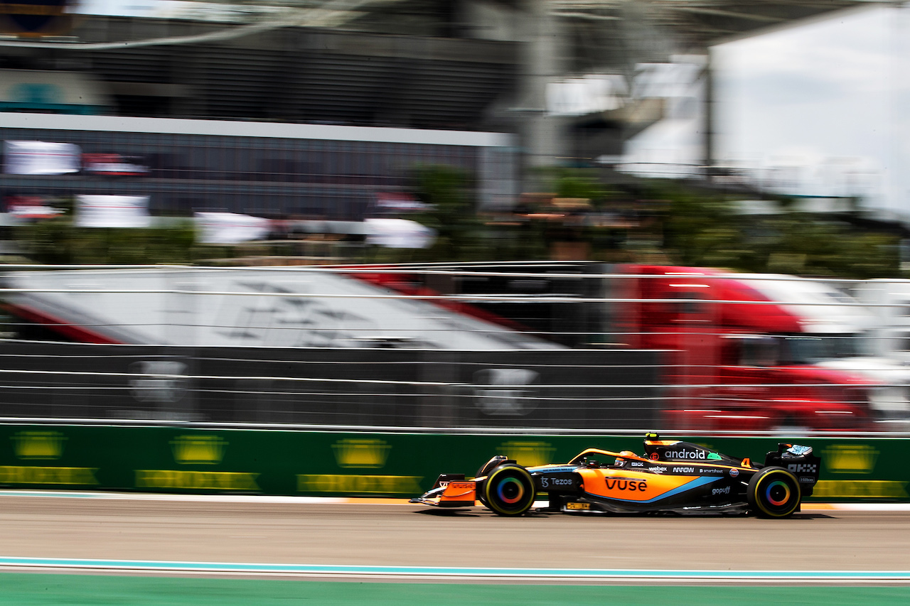 GP MIAMI, Lando Norris (GBR) McLaren MCL36.
06.05.2022. Formula 1 World Championship, Rd 5, Miami Grand Prix, Miami, Florida, USA, Practice Day.
- www.xpbimages.com, EMail: requests@xpbimages.com © Copyright: Rew / XPB Images