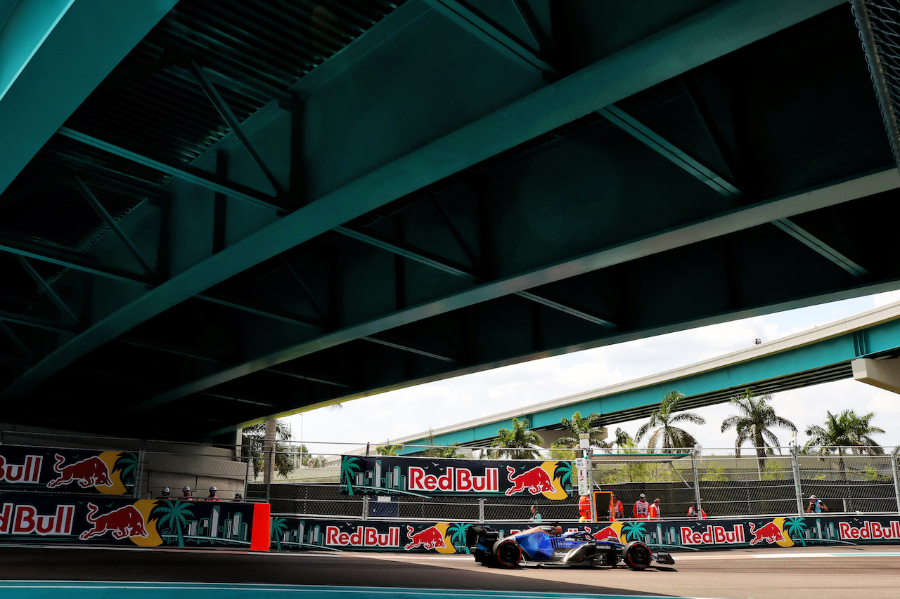 GP MIAMI, Alexander Albon (THA) Williams Racing FW44.
06.05.2022. Formula 1 World Championship, Rd 5, Miami Grand Prix, Miami, Florida, USA, Practice Day.
 - www.xpbimages.com, EMail: requests@xpbimages.com © Copyright: Coates / XPB Images