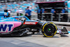 GP MIAMI, Fernando Alonso (ESP), Alpine F1 Team 
06.05.2022. Formula 1 World Championship, Rd 5, Miami Grand Prix, Miami, Florida, USA, Practice Day.
- www.xpbimages.com, EMail: requests@xpbimages.com ¬© Copyright: Charniaux / XPB Images