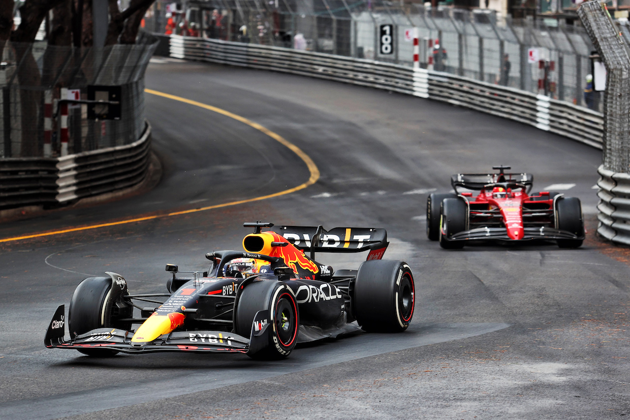 GP MONACO, Max Verstappen (NLD) Red Bull Racing RB18.
29.05.2022. Formula 1 World Championship, Rd 7, Monaco Grand Prix, Monte Carlo, Monaco, Gara Day.
- www.xpbimages.com, EMail: requests@xpbimages.com © Copyright: Charniaux / XPB Images