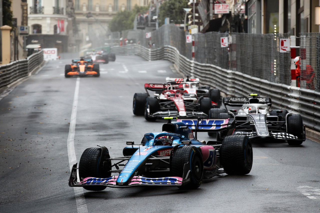 GP MONACO, Esteban Ocon (FRA) Alpine F1 Team A522.
29.05.2022. Formula 1 World Championship, Rd 7, Monaco Grand Prix, Monte Carlo, Monaco, Gara Day.
 - www.xpbimages.com, EMail: requests@xpbimages.com © Copyright: Coates / XPB Images