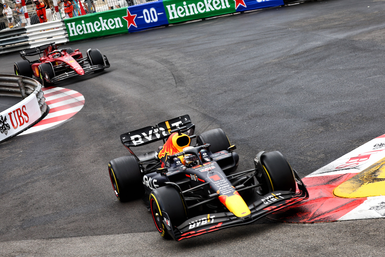 GP MONACO, Max Verstappen (NLD) Red Bull Racing RB18.
29.05.2022. Formula 1 World Championship, Rd 7, Monaco Grand Prix, Monte Carlo, Monaco, Gara Day.
- www.xpbimages.com, EMail: requests@xpbimages.com © Copyright: Batchelor / XPB Images