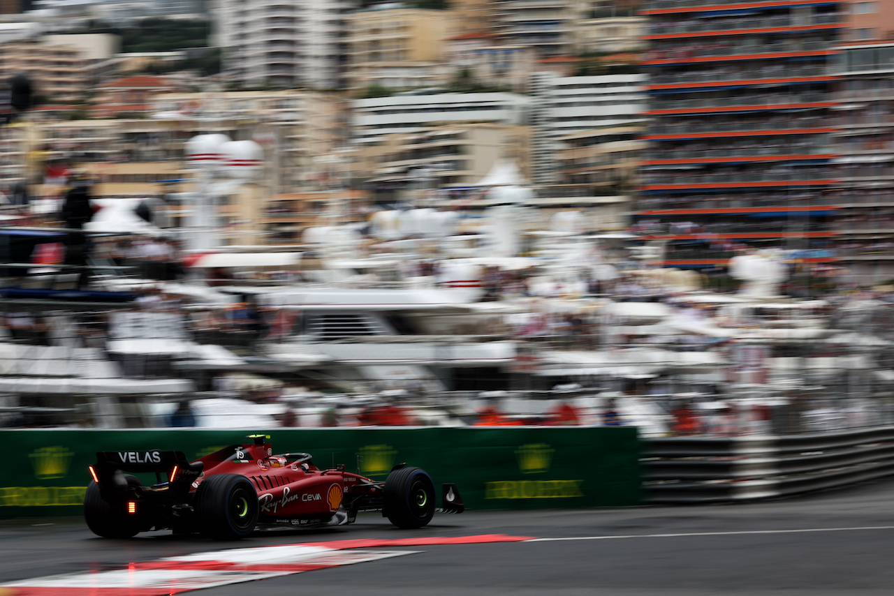 GP MONACO, Carlos Sainz Jr (ESP) Ferrari F1-75.
29.05.2022. Formula 1 World Championship, Rd 7, Monaco Grand Prix, Monte Carlo, Monaco, Gara Day.
- www.xpbimages.com, EMail: requests@xpbimages.com © Copyright: Bearne / XPB Images