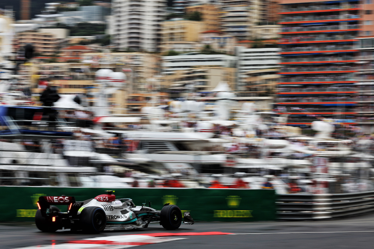 GP MONACO, Lewis Hamilton (GBR) Mercedes AMG F1 W13.
29.05.2022. Formula 1 World Championship, Rd 7, Monaco Grand Prix, Monte Carlo, Monaco, Gara Day.
- www.xpbimages.com, EMail: requests@xpbimages.com © Copyright: Bearne / XPB Images