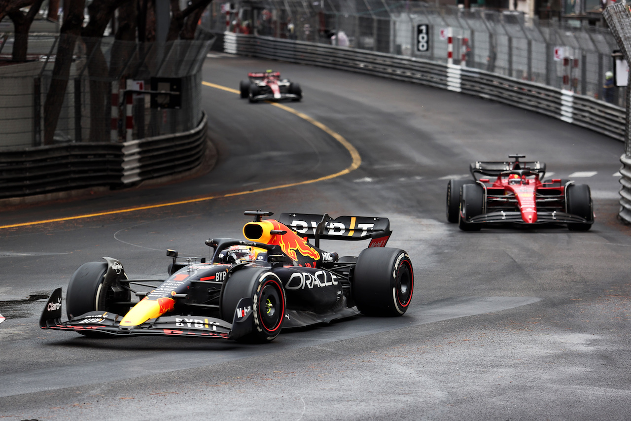 GP MONACO, Max Verstappen (NLD) Red Bull Racing RB18.
29.05.2022. Formula 1 World Championship, Rd 7, Monaco Grand Prix, Monte Carlo, Monaco, Gara Day.
- www.xpbimages.com, EMail: requests@xpbimages.com © Copyright: Charniaux / XPB Images