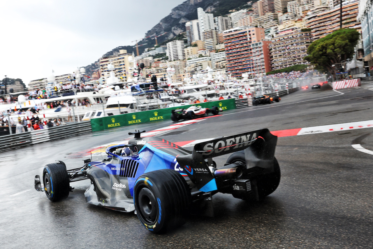 GP MONACO, Alexander Albon (THA) Williams Racing FW44.
29.05.2022. Formula 1 World Championship, Rd 7, Monaco Grand Prix, Monte Carlo, Monaco, Gara Day.
- www.xpbimages.com, EMail: requests@xpbimages.com © Copyright: Bearne / XPB Images