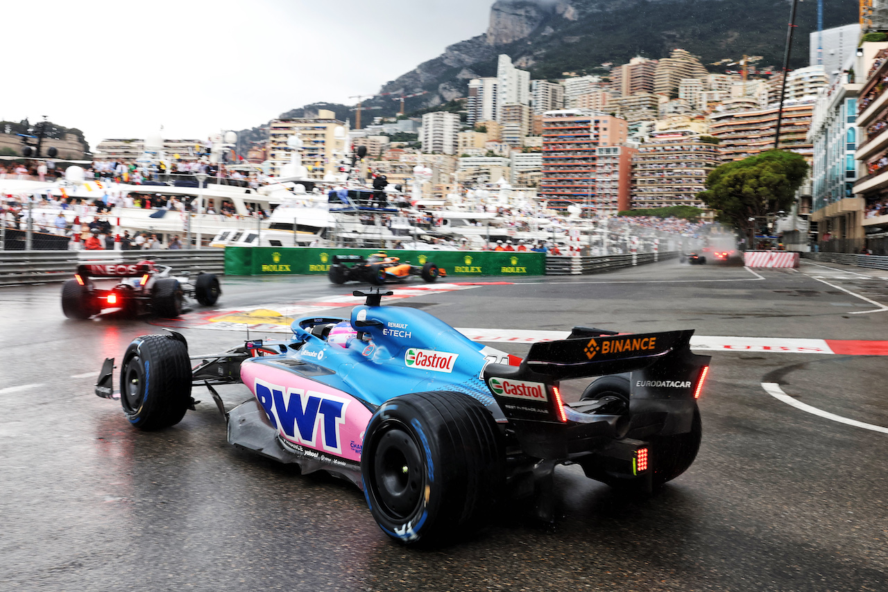 GP MONACO, Fernando Alonso (ESP) Alpine F1 Team A522.
29.05.2022. Formula 1 World Championship, Rd 7, Monaco Grand Prix, Monte Carlo, Monaco, Gara Day.
- www.xpbimages.com, EMail: requests@xpbimages.com © Copyright: Bearne / XPB Images