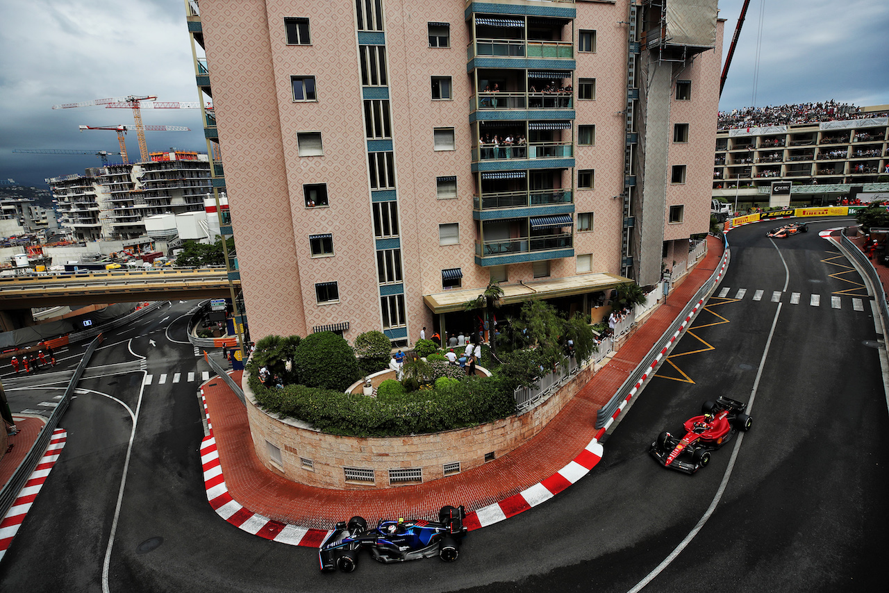 GP MONACO, Nicholas Latifi (CDN) Williams Racing FW44.
29.05.2022. Formula 1 World Championship, Rd 7, Monaco Grand Prix, Monte Carlo, Monaco, Gara Day.
 - www.xpbimages.com, EMail: requests@xpbimages.com © Copyright: Coates / XPB Images