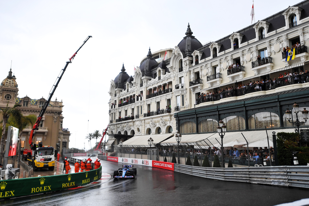 GP MONACO, Fernando Alonso (ESP) Alpine F1 Team A522.
29.05.2022. Formula 1 World Championship, Rd 7, Monaco Grand Prix, Monte Carlo, Monaco, Gara Day.
- www.xpbimages.com, EMail: requests@xpbimages.com © Copyright: Price / XPB Images