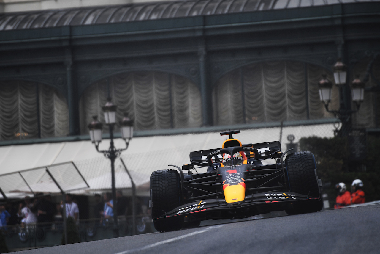 GP MONACO, Max Verstappen (NLD) Red Bull Racing RB18.
29.05.2022. Formula 1 World Championship, Rd 7, Monaco Grand Prix, Monte Carlo, Monaco, Gara Day.
- www.xpbimages.com, EMail: requests@xpbimages.com © Copyright: Price / XPB Images