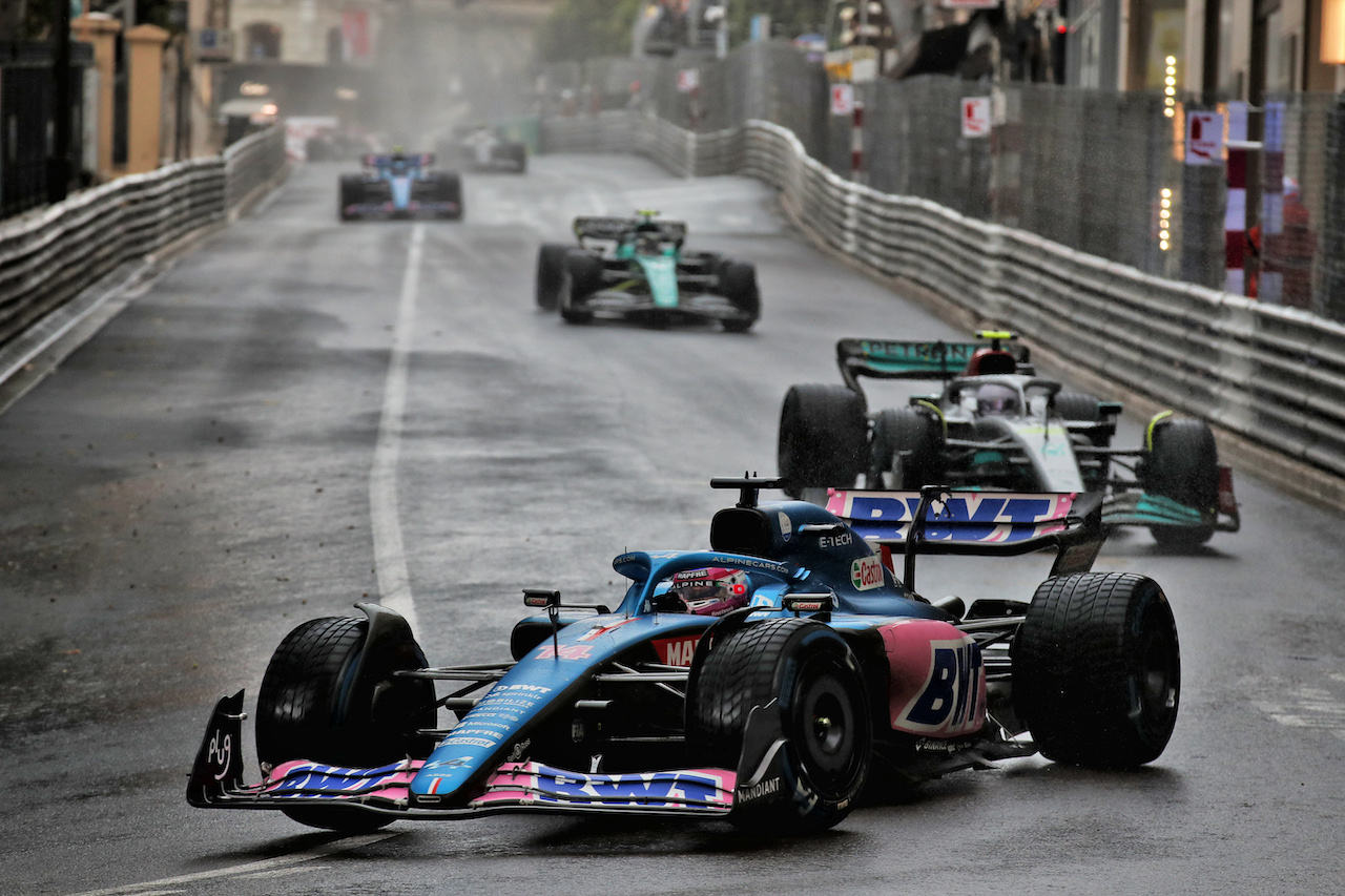 GP MONACO, Fernando Alonso (ESP) Alpine F1 Team A522.
29.05.2022. Formula 1 World Championship, Rd 7, Monaco Grand Prix, Monte Carlo, Monaco, Gara Day.
 - www.xpbimages.com, EMail: requests@xpbimages.com © Copyright: Coates / XPB Images