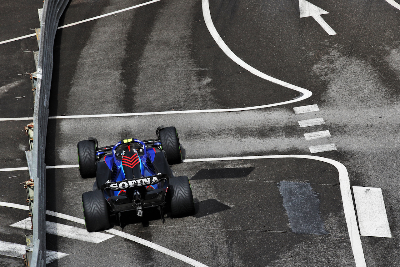 GP MONACO, Nicholas Latifi (CDN) Williams Racing FW44.
29.05.2022. Formula 1 World Championship, Rd 7, Monaco Grand Prix, Monte Carlo, Monaco, Gara Day.
 - www.xpbimages.com, EMail: requests@xpbimages.com © Copyright: Coates / XPB Images