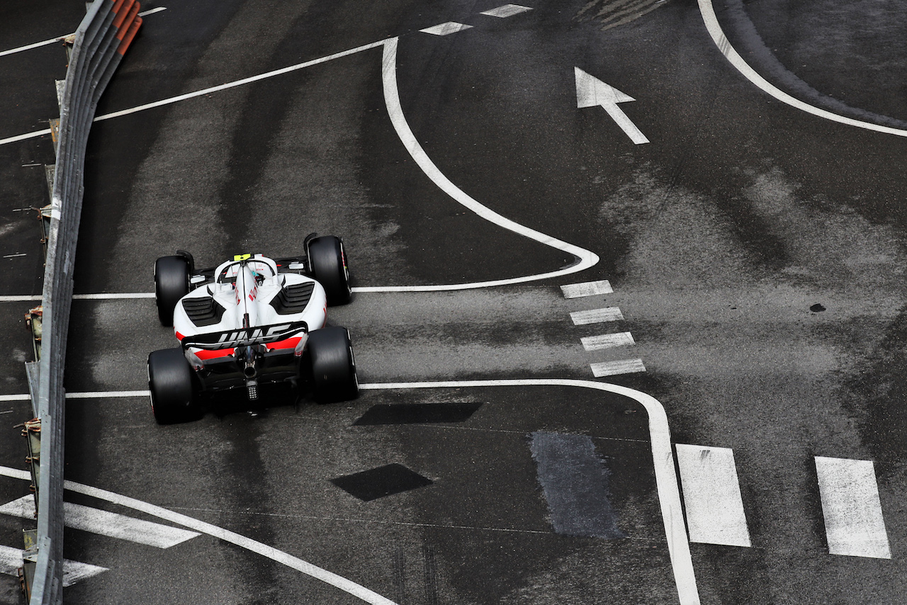 GP MONACO, Mick Schumacher (GER) Haas VF-22.
29.05.2022. Formula 1 World Championship, Rd 7, Monaco Grand Prix, Monte Carlo, Monaco, Gara Day.
 - www.xpbimages.com, EMail: requests@xpbimages.com © Copyright: Coates / XPB Images