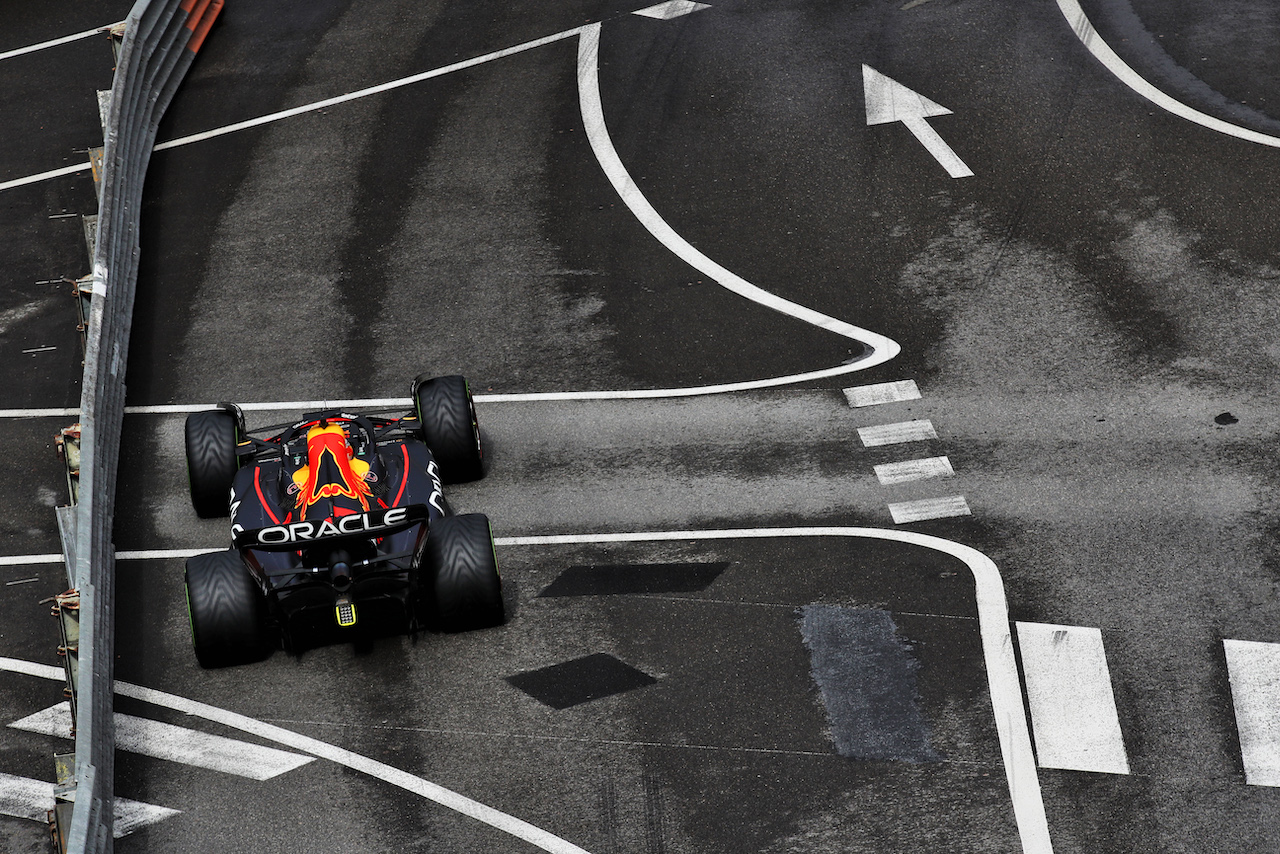 GP MONACO, Max Verstappen (NLD) Red Bull Racing RB18.
29.05.2022. Formula 1 World Championship, Rd 7, Monaco Grand Prix, Monte Carlo, Monaco, Gara Day.
 - www.xpbimages.com, EMail: requests@xpbimages.com © Copyright: Coates / XPB Images