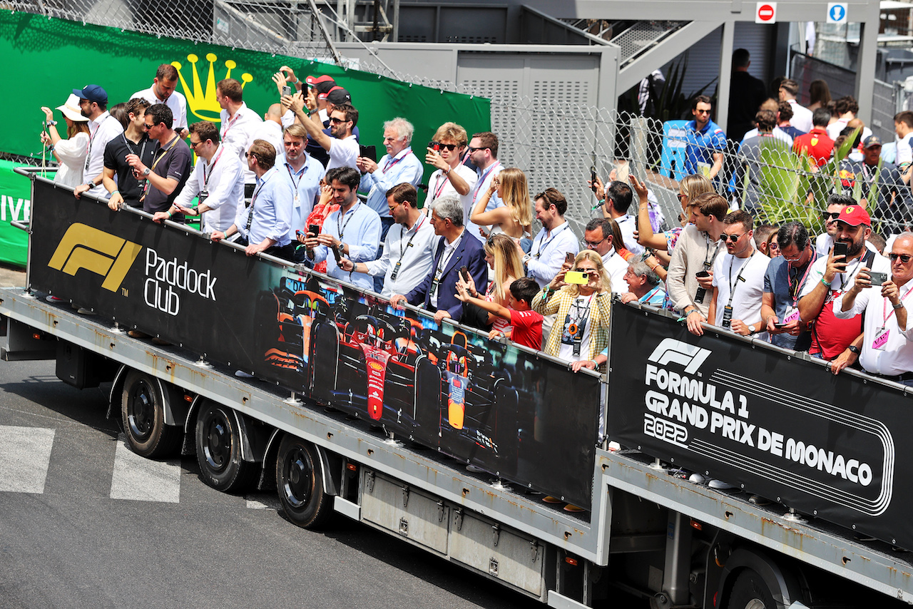 GP MONACO, Paddock Club truck on the drivers parade..
29.05.2022. Formula 1 World Championship, Rd 7, Monaco Grand Prix, Monte Carlo, Monaco, Gara Day.
- www.xpbimages.com, EMail: requests@xpbimages.com © Copyright: Moy / XPB Images