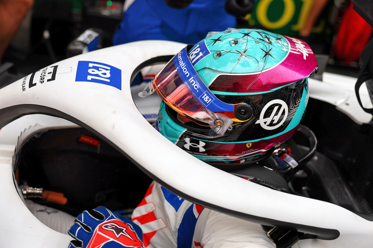 GP MONACO, Mick Schumacher (GER) Haas VF-22 on the grid.
29.05.2022. Formula 1 World Championship, Rd 7, Monaco Grand Prix, Monte Carlo, Monaco, Gara Day.
- www.xpbimages.com, EMail: requests@xpbimages.com © Copyright: Charniaux / XPB Images