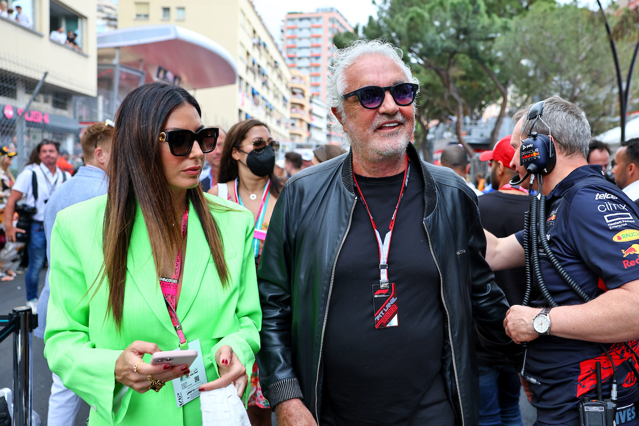 GP MONACO, Flavio Briatore (ITA) on the grid.
29.05.2022. Formula 1 World Championship, Rd 7, Monaco Grand Prix, Monte Carlo, Monaco, Gara Day.
- www.xpbimages.com, EMail: requests@xpbimages.com © Copyright: Charniaux / XPB Images