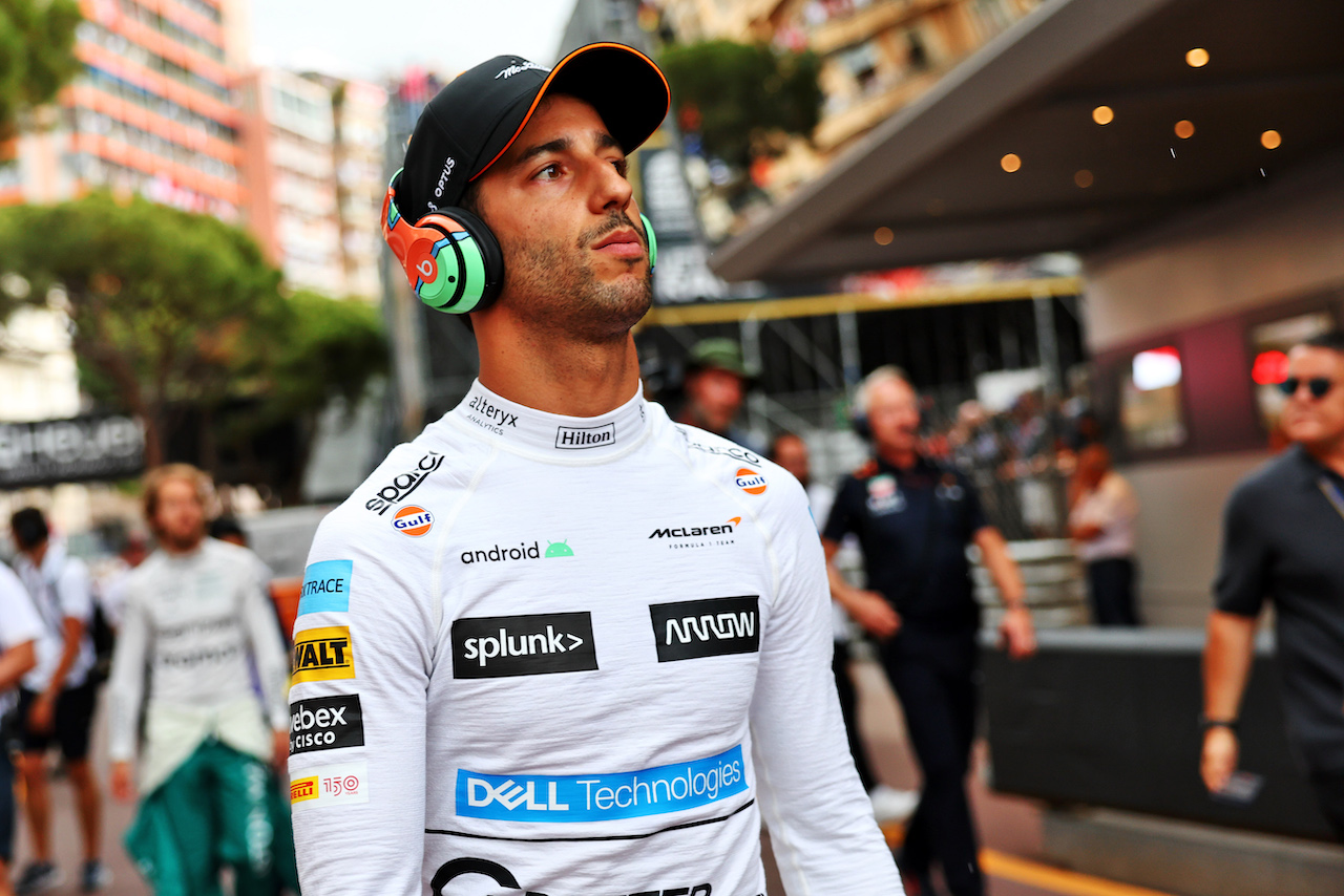 GP MONACO, Daniel Ricciardo (AUS) McLaren on the grid.
29.05.2022. Formula 1 World Championship, Rd 7, Monaco Grand Prix, Monte Carlo, Monaco, Gara Day.
- www.xpbimages.com, EMail: requests@xpbimages.com © Copyright: Charniaux / XPB Images