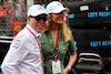 GP MONACO, Tommy Hilfiger (USA) with wife Dee Hilfiger (USA) on the grid.
29.05.2022. Formula 1 World Championship, Rd 7, Monaco Grand Prix, Monte Carlo, Monaco, Gara Day.
- www.xpbimages.com, EMail: requests@xpbimages.com © Copyright: Batchelor / XPB Images