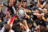 GP MONACO, Gara winner Sergio Perez (MEX) Red Bull Racing celebrates with the team in parc ferme.
29.05.2022. Formula 1 World Championship, Rd 7, Monaco Grand Prix, Monte Carlo, Monaco, Gara Day.
- www.xpbimages.com, EMail: requests@xpbimages.com © Copyright: Moy / XPB Images