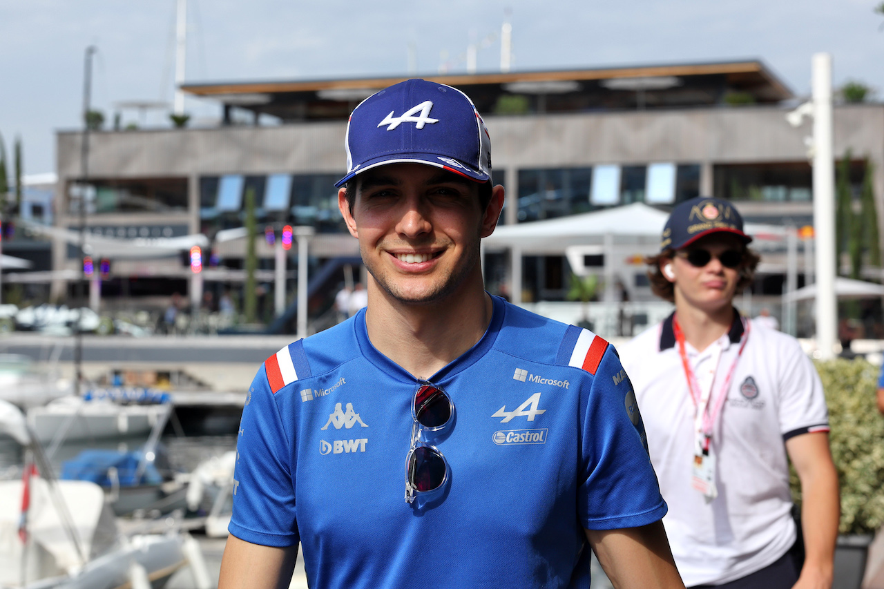 GP MONACO, Esteban Ocon (FRA) Alpine F1 Team.
26.05.2022. Formula 1 World Championship, Rd 7, Monaco Grand Prix, Monte Carlo, Monaco, Practice Day.
- www.xpbimages.com, EMail: requests@xpbimages.com © Copyright: Bearne / XPB Images