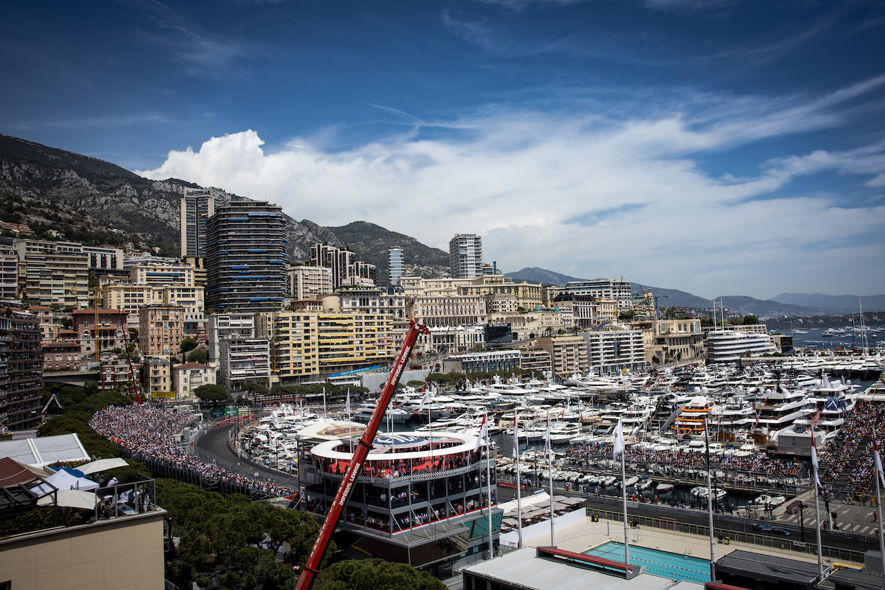 GP MONACO, Esteban Ocon (FRA) Alpine F1 Team A522.
28.05.2022. Formula 1 World Championship, Rd 7, Monaco Grand Prix, Monte Carlo, Monaco, Qualifiche Day.
- www.xpbimages.com, EMail: requests@xpbimages.com © Copyright: Bearne / XPB Images