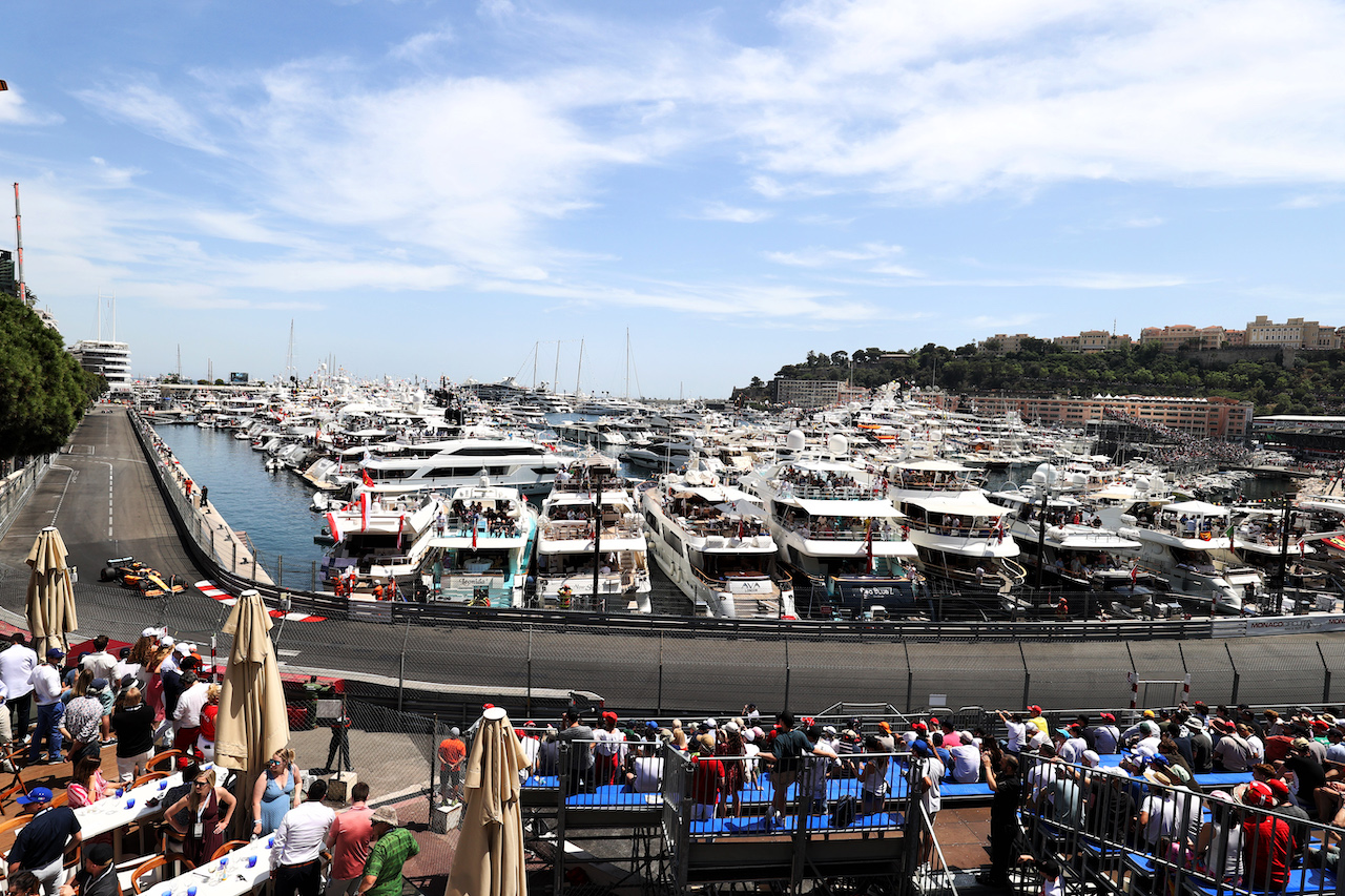 GP MONACO, Lando Norris (GBR) McLaren MCL36.
28.05.2022. Formula 1 World Championship, Rd 7, Monaco Grand Prix, Monte Carlo, Monaco, Qualifiche Day.
- www.xpbimages.com, EMail: requests@xpbimages.com © Copyright: Moy / XPB Images