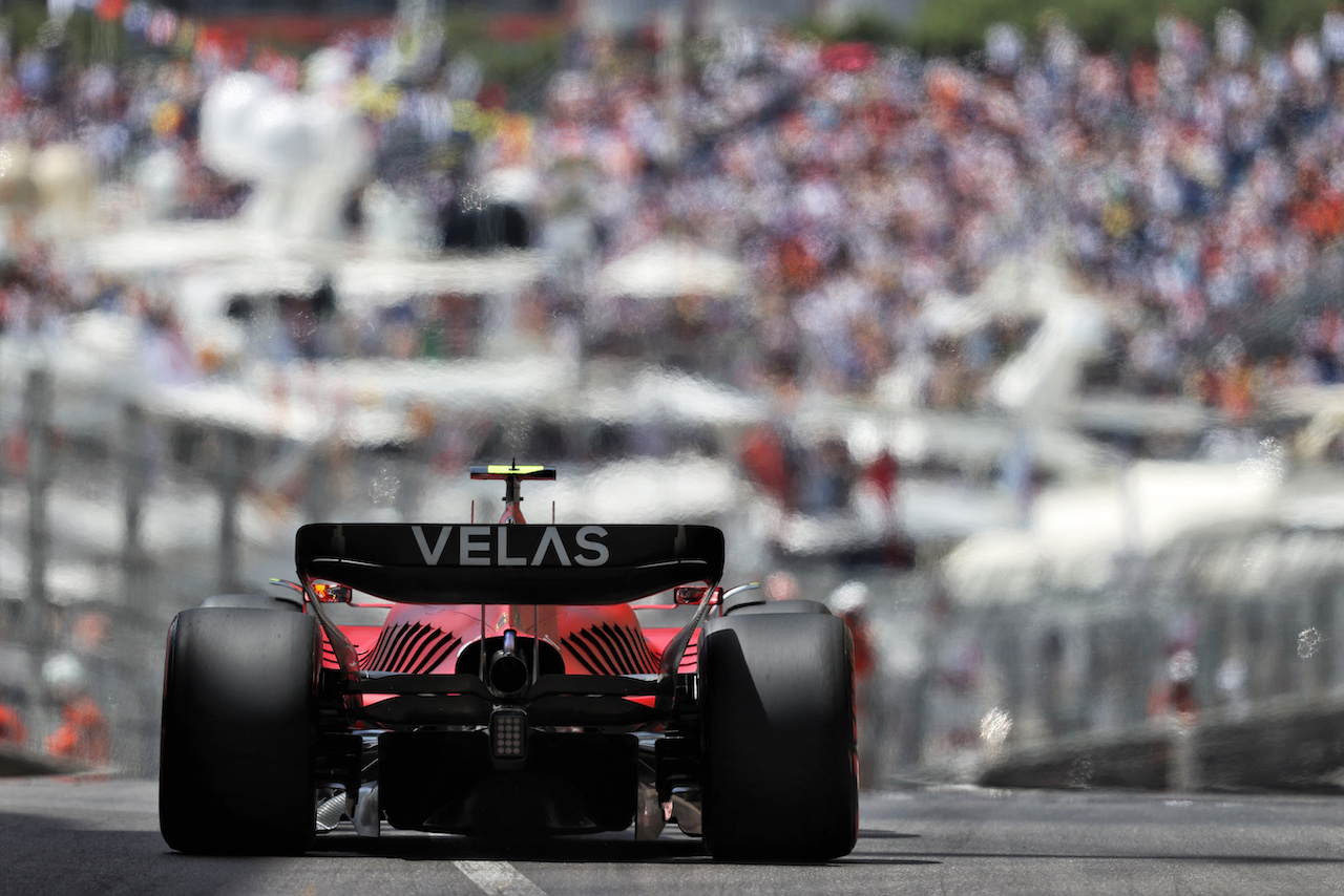 GP MONACO, Carlos Sainz Jr (ESP) Ferrari F1-75.
28.05.2022. Formula 1 World Championship, Rd 7, Monaco Grand Prix, Monte Carlo, Monaco, Qualifiche Day.
- www.xpbimages.com, EMail: requests@xpbimages.com © Copyright: Moy / XPB Images