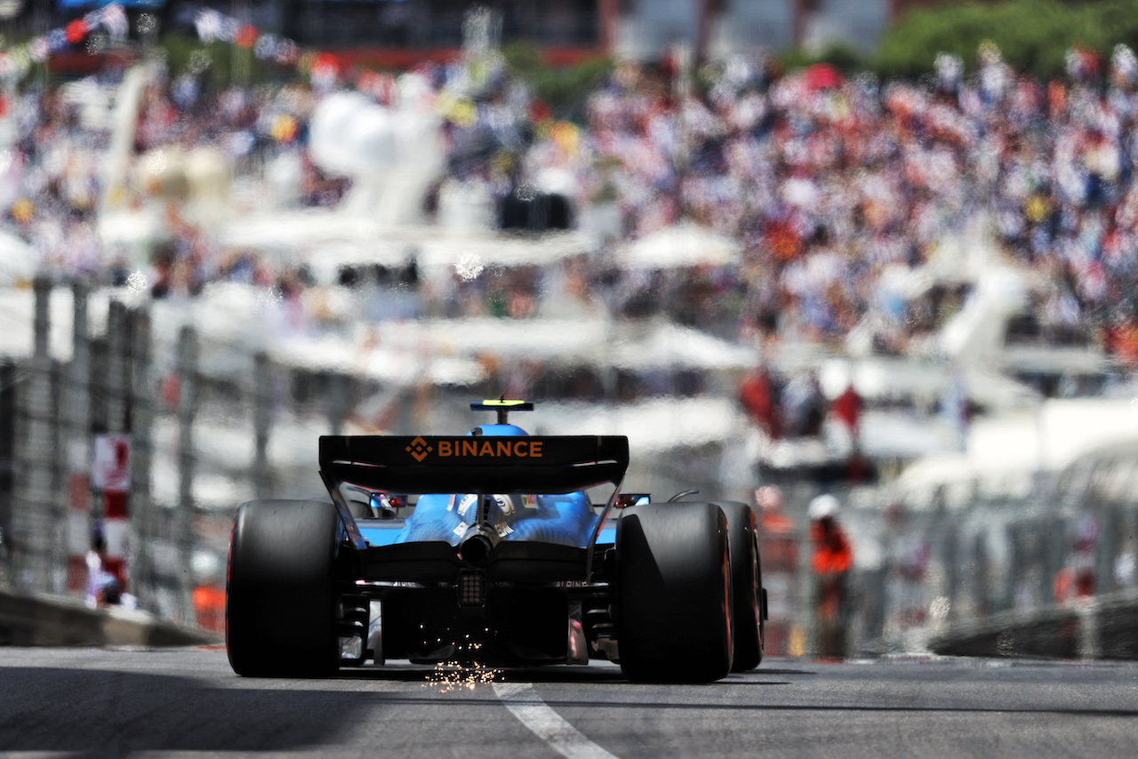 GP MONACO, Esteban Ocon (FRA) Alpine F1 Team A522.
28.05.2022. Formula 1 World Championship, Rd 7, Monaco Grand Prix, Monte Carlo, Monaco, Qualifiche Day.
- www.xpbimages.com, EMail: requests@xpbimages.com © Copyright: Moy / XPB Images